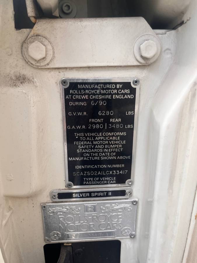 Rolls-royce-silver-spirit-ll-1990-white-17