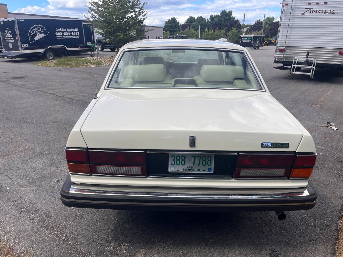 Rolls-royce-silver-spirit-ll-1990-white-5