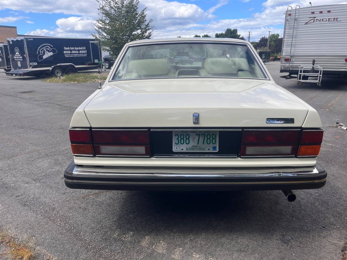 Rolls-royce-silver-spirit-ll-1990-white-6