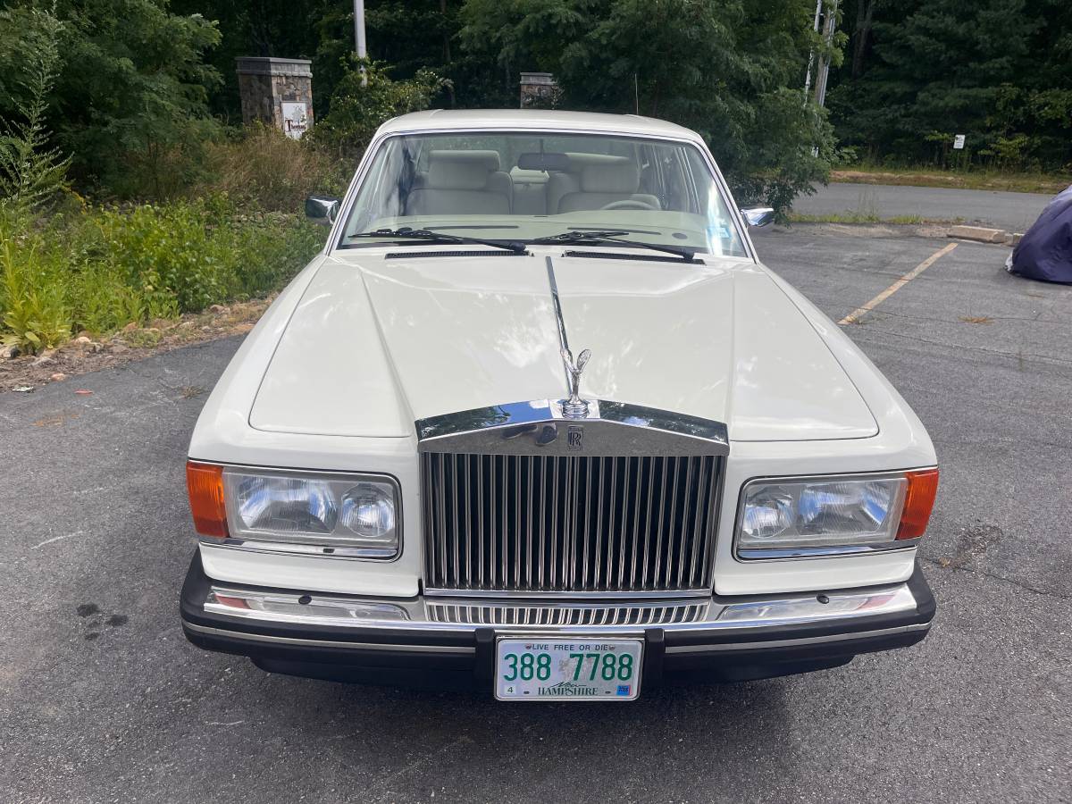 Rolls-royce-silver-spirit-ll-1990-white