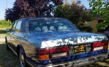 Rolls-royce-silver-spur-1981-3