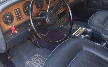 Rolls-royce-silver-spur-1981
