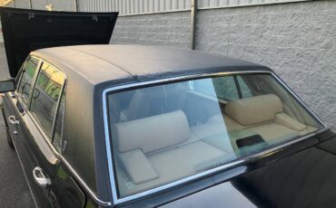 Rolls-royce-silver-spur-1985-12