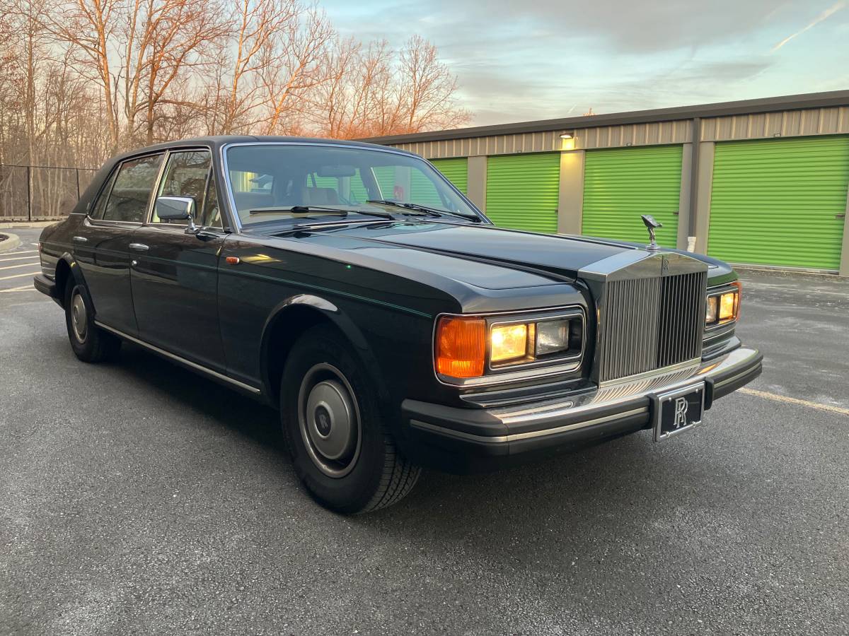 Rolls-royce-silver-spur-1985-4
