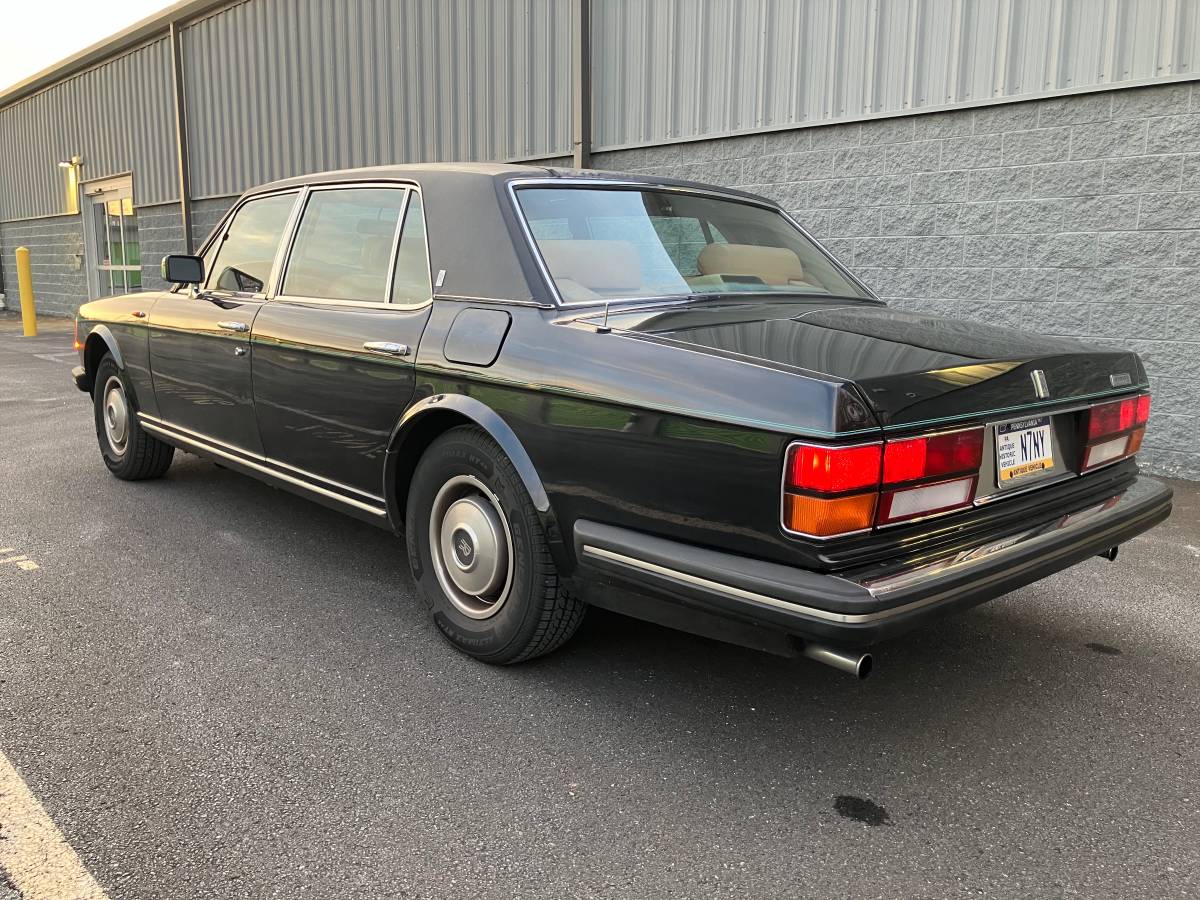 Rolls-royce-silver-spur-1985-6