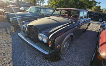 Rolls-royce-wraith-1977-green-12
