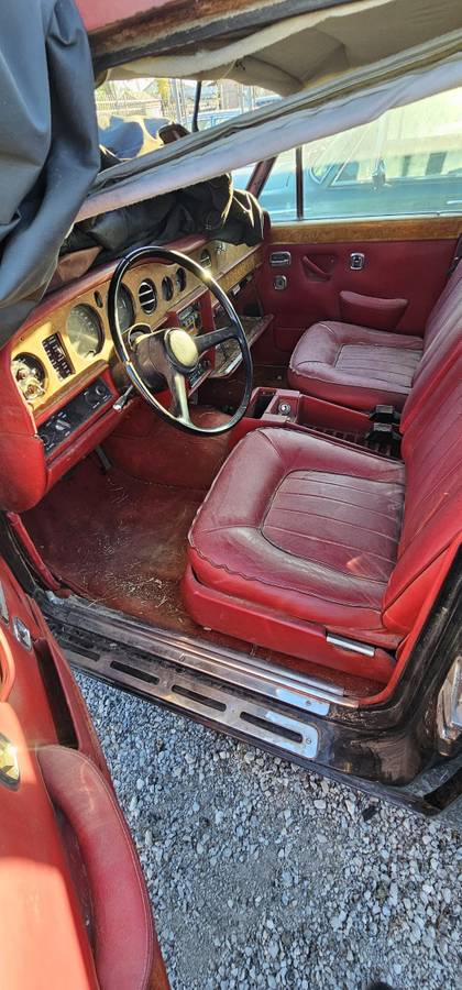 Rolls-royce-wraith-1977-green-16
