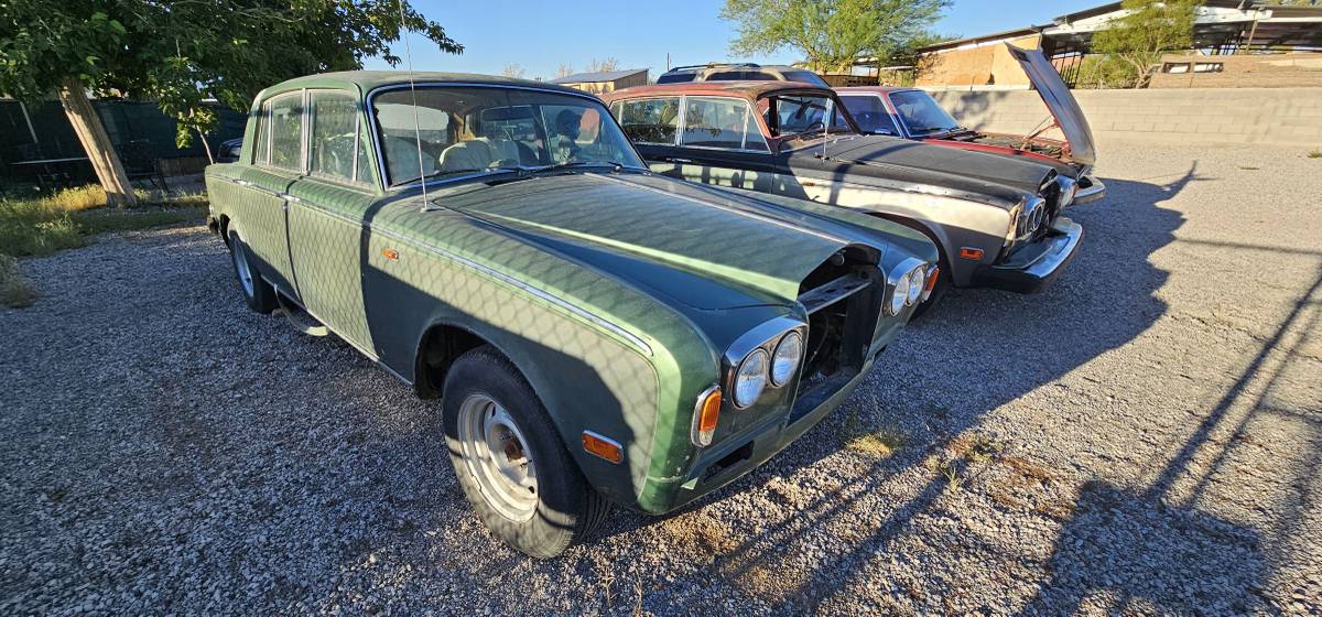 Rolls-royce-wraith-1977-green-8