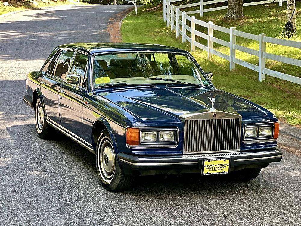 Rollsroyce-silver-spur-1983-blue-1