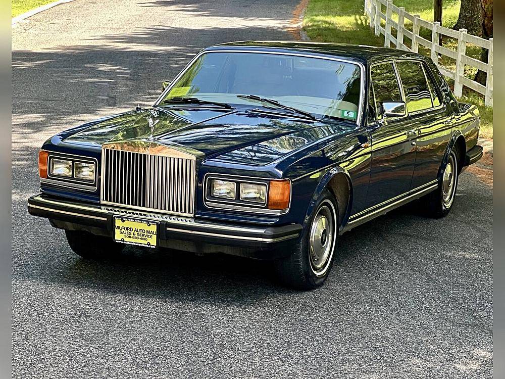 Rollsroyce-silver-spur-1983-blue