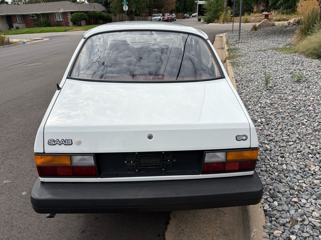 Saab-90-1986-35