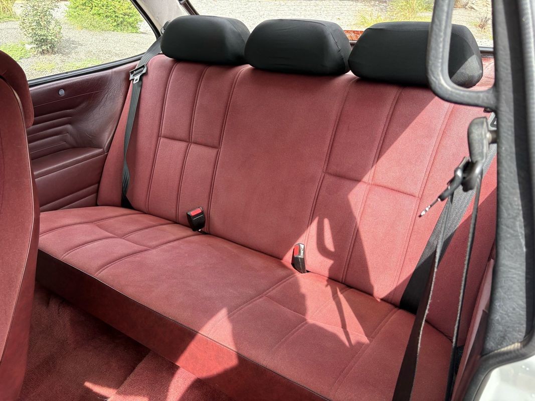 Saab-90-1986-38
