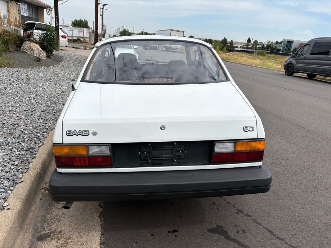 Saab-90-1986-5