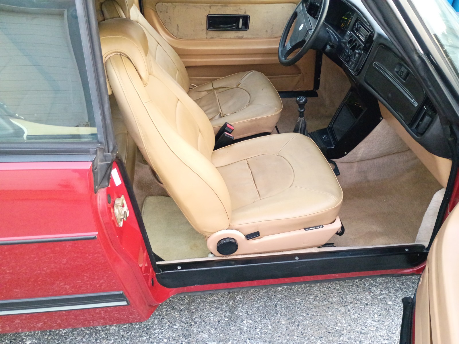 Saab-900-1988-CONVERTIBLE-2