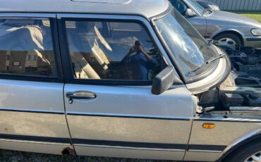 Saab-900-1993-5
