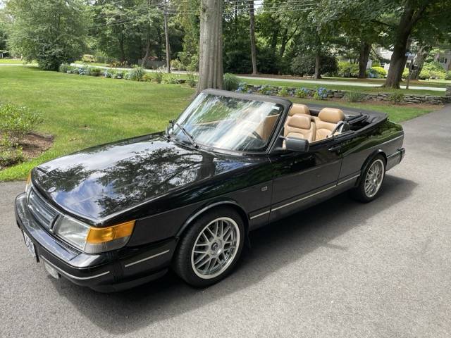Saab-900-convertible-1988-black-1