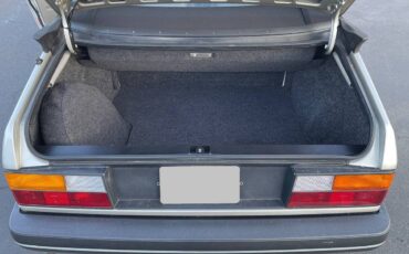 Saab-900-sbase-1992-silver-12