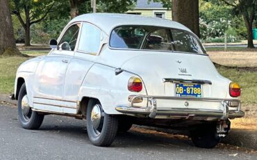 Saab-96-1968-white-2