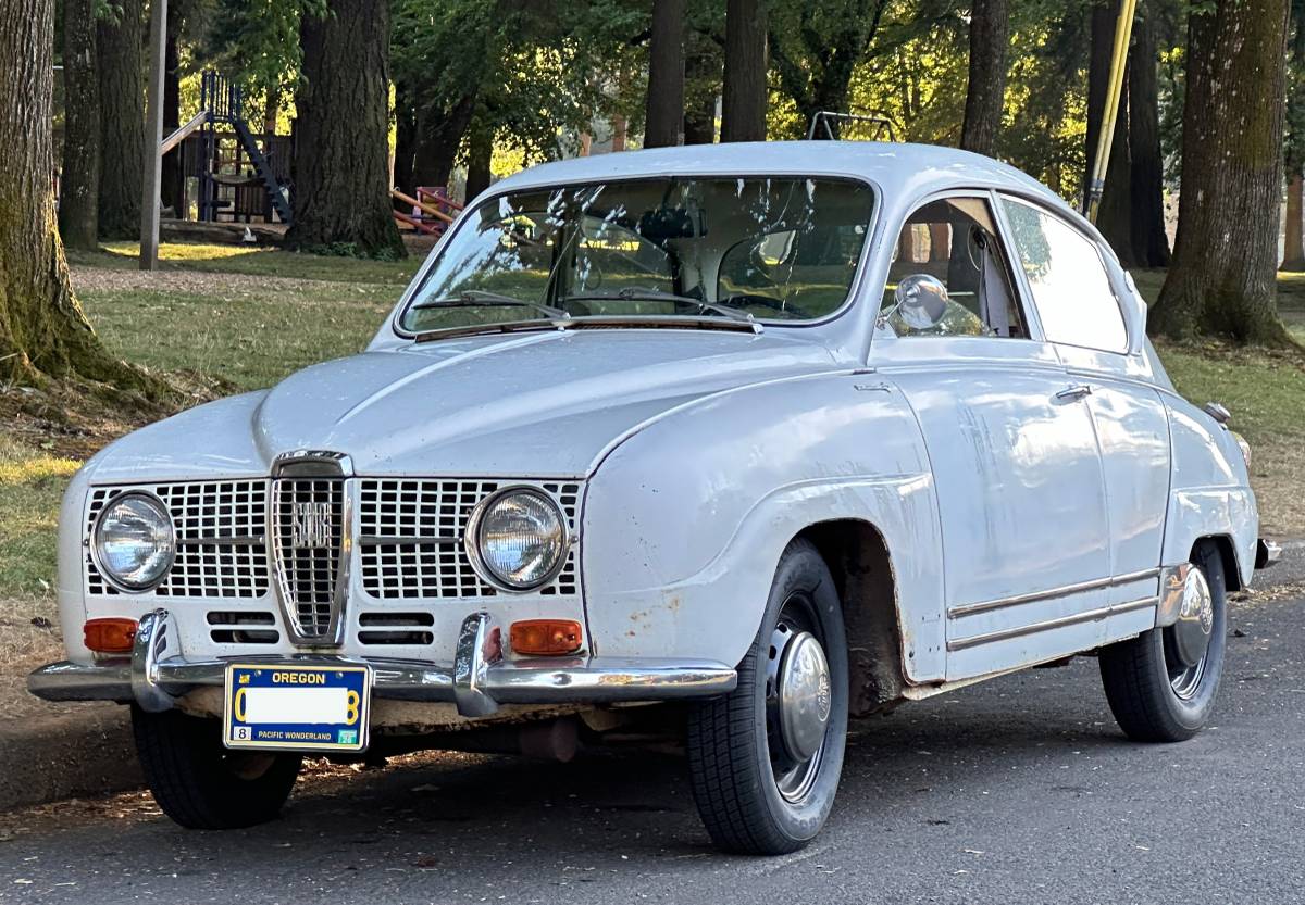 Saab-96-1968-white