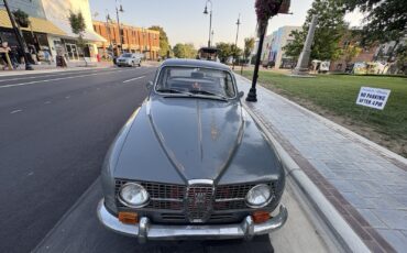 Saab-Other-1968-Sedan-2