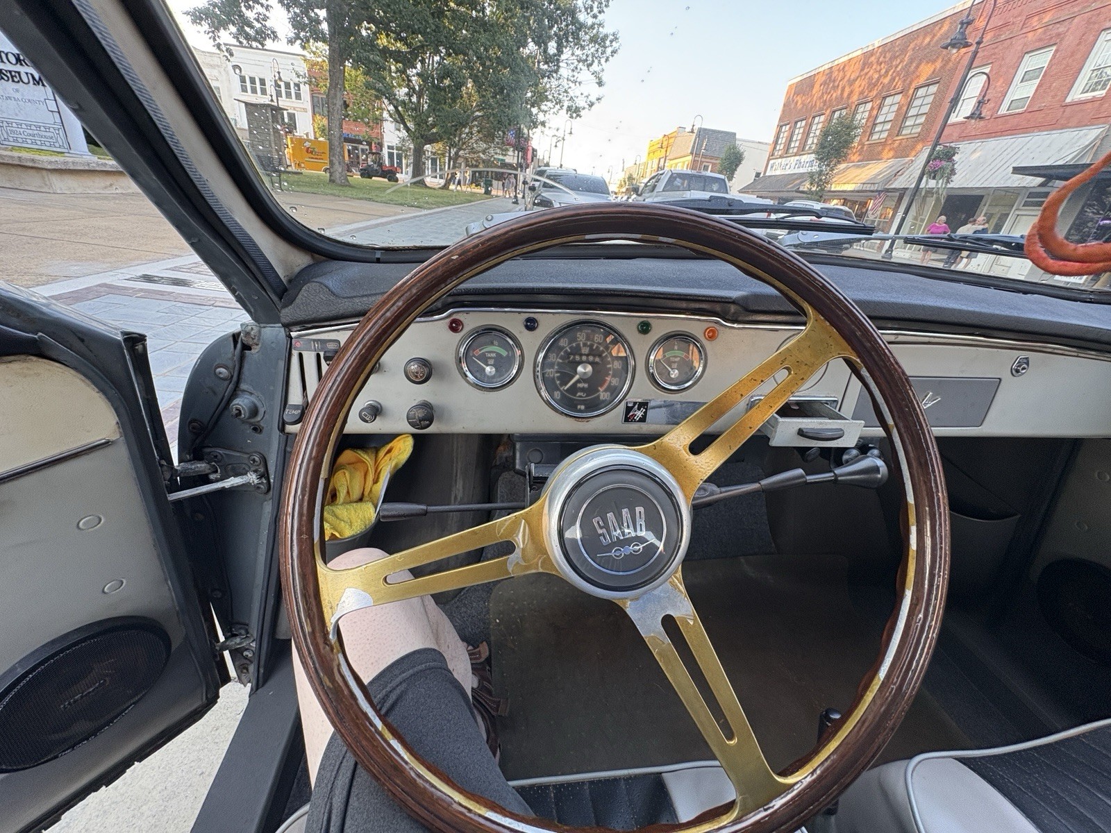 Saab-Other-1968-Sedan-9