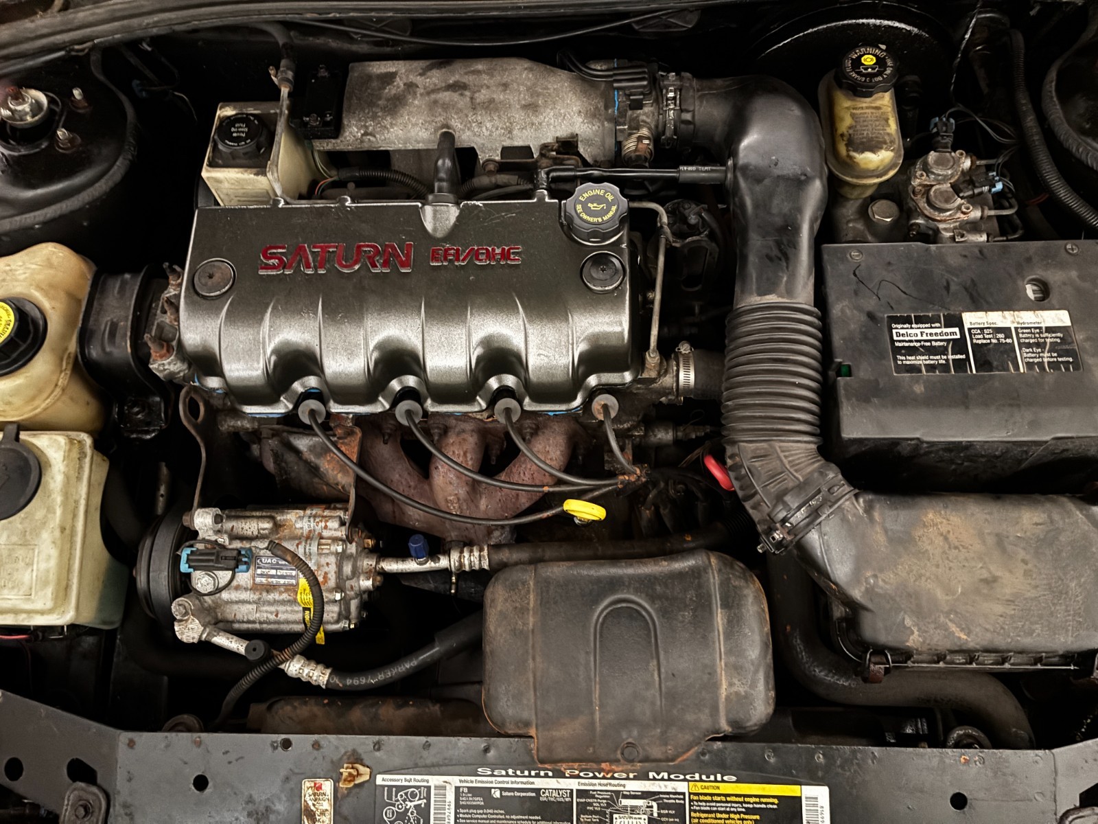 Saturn-sc1-1995-Coupe-10