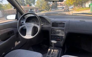 Saturn-sl1-1992-grey-11