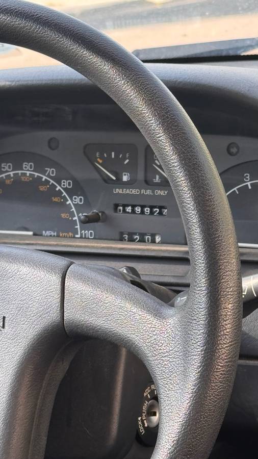 Saturn-sl1-1992-grey-9