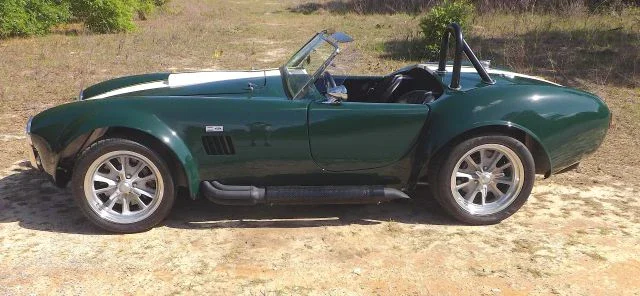 Shelby-Cobra-1965-Black-6