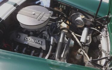 Shelby-Cobra-1965-Black-8