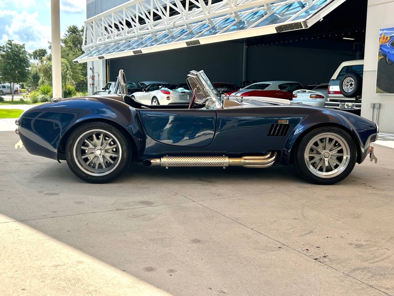 Shelby-Cobra-1965-Convertible-3