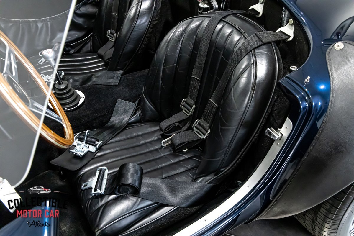 Shelby-Cobra-1965-Convertible-3