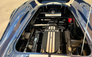 Shelby-Cobra-1965-Convertible-32