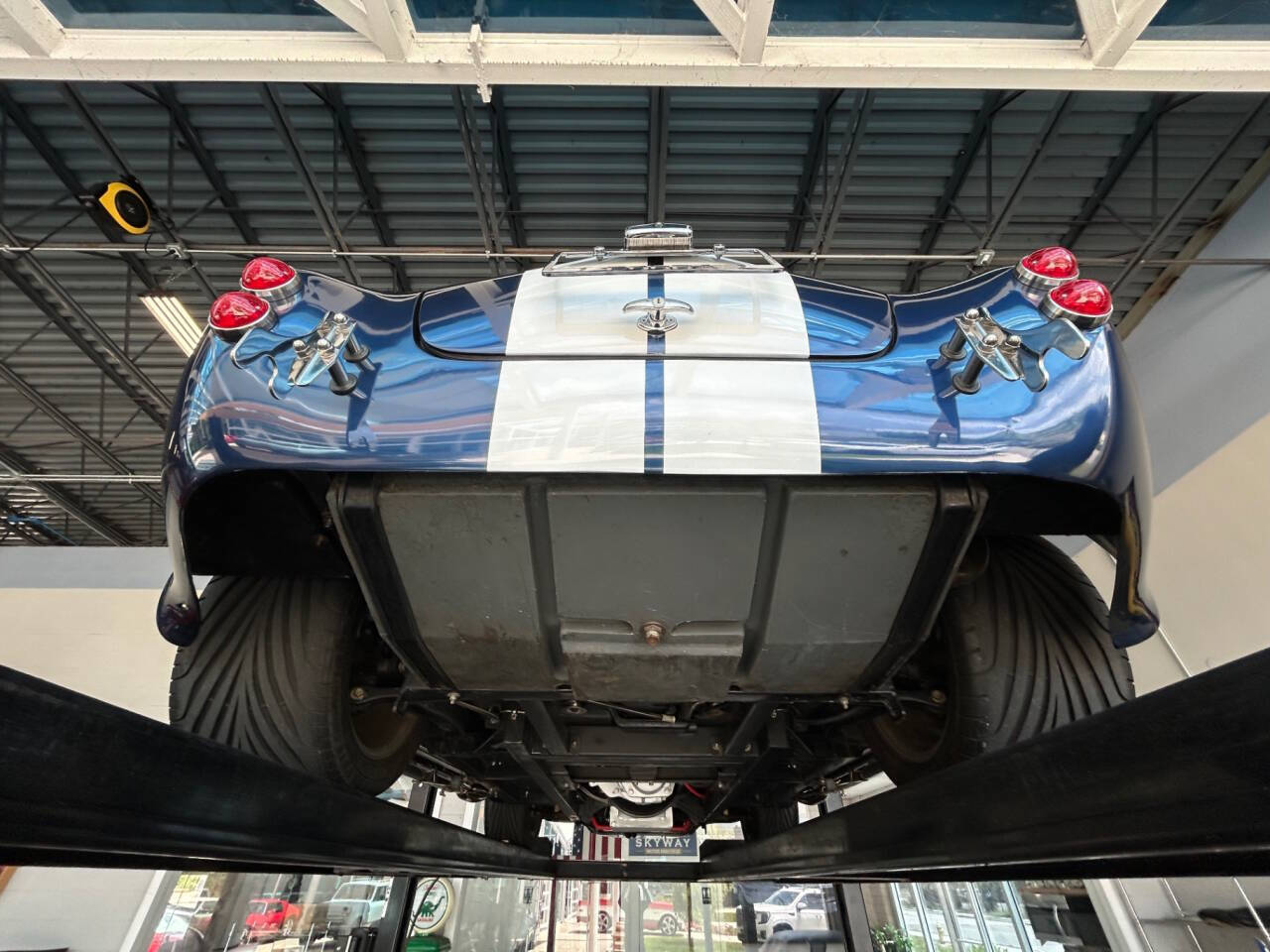 Shelby-Cobra-1965-Convertible-37