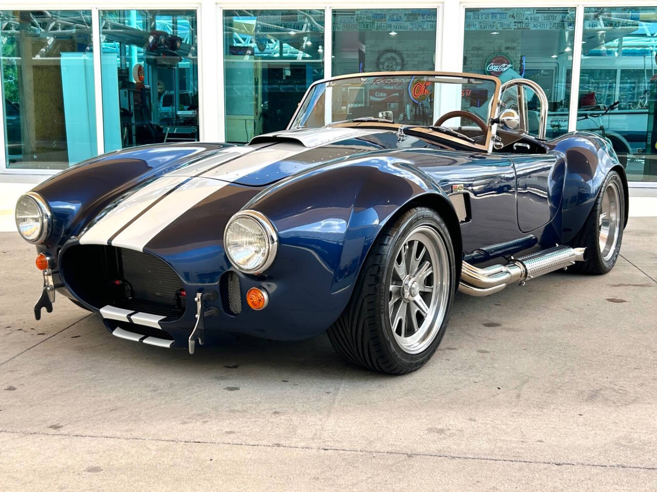 Shelby-Cobra-1965-Convertible-8