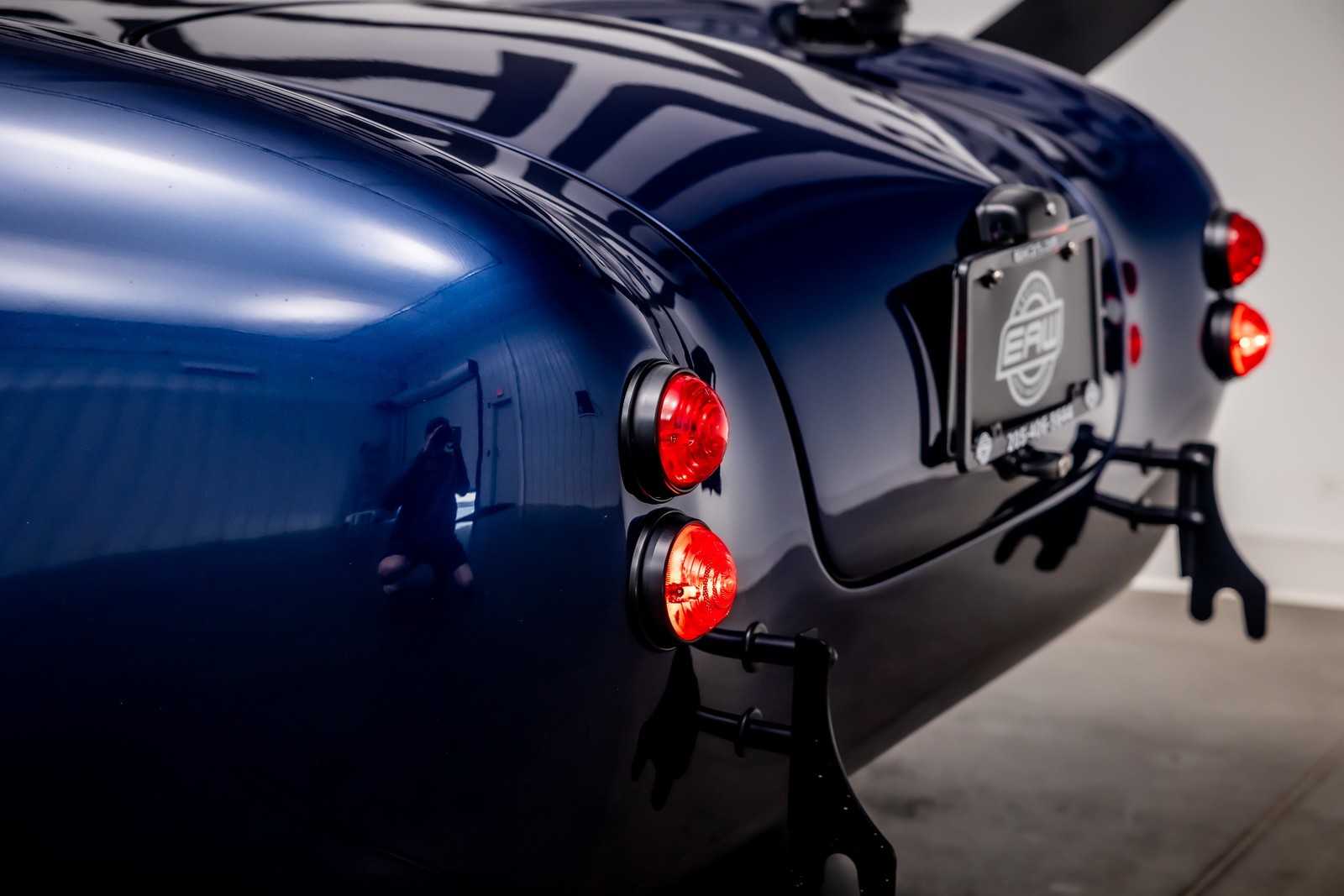 Shelby-Cobra-Backdraft-1965-12