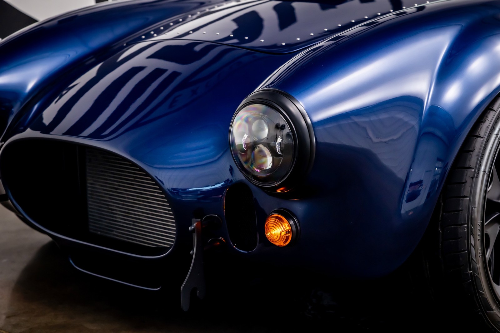 Shelby-Cobra-Backdraft-1965-14