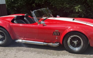 Shelby-Cobra-replica-1966-Red-Black-1