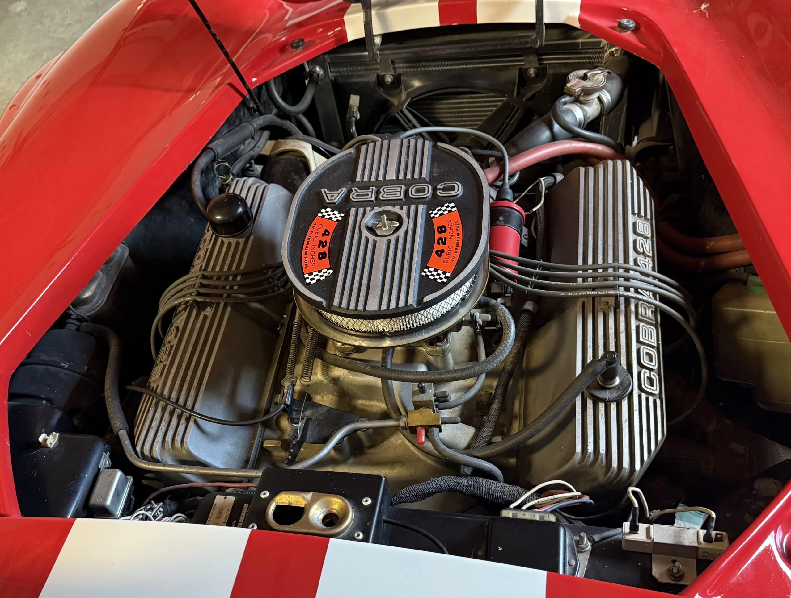 Shelby-Cobra-replica-1966-Red-Black-4