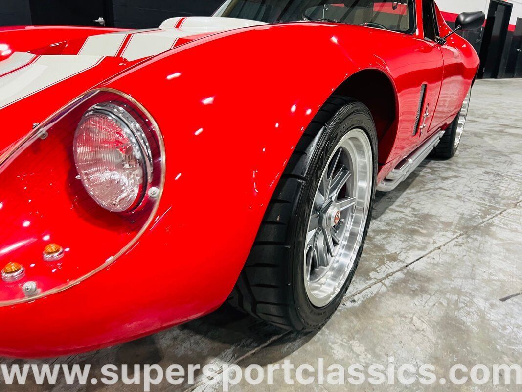 Shelby-Daytona-1965-Coupe-24
