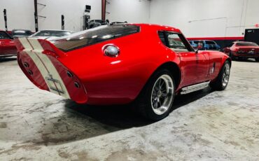 Shelby-Daytona-1965-Coupe-4