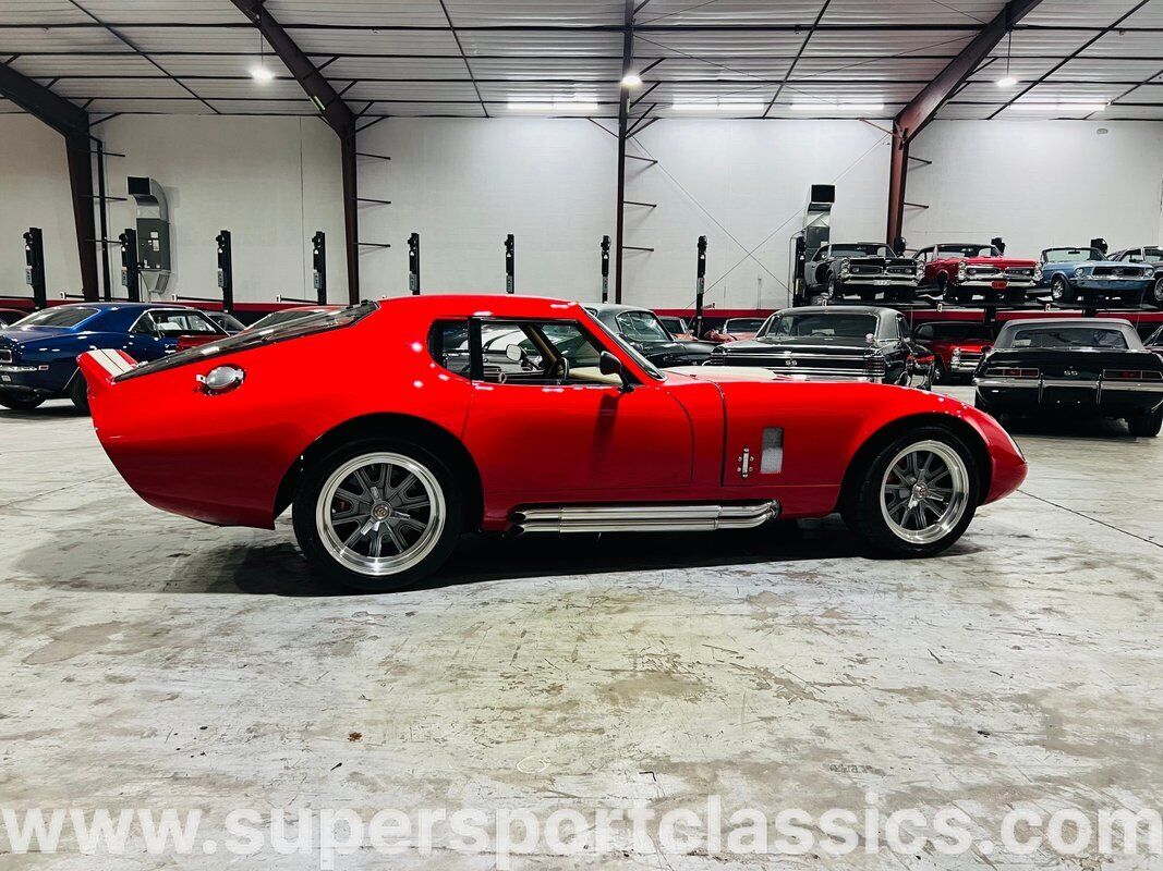 Shelby-Daytona-1965-Coupe-5