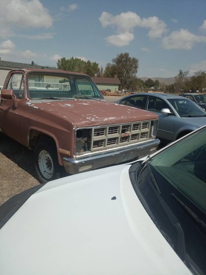 Sierra-gmc-1973-4