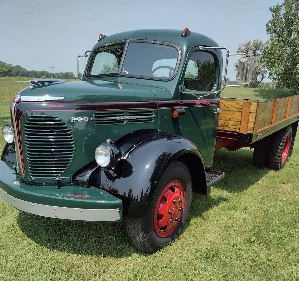 Speedwagon-truck-1947-custom-12