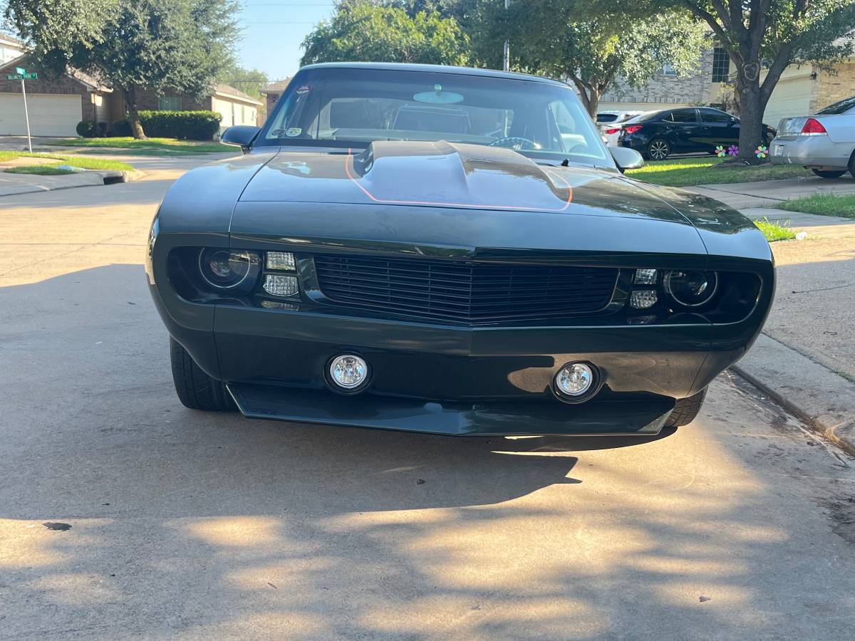 Ss-camaro.-1969-9