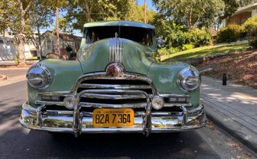 Streamliner-station-wagon-woodie-1947-green-1