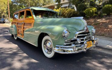 Streamliner-station-wagon-woodie-1947-green-10