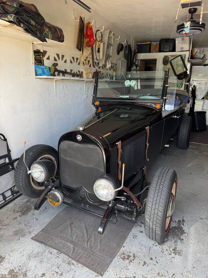 Studebaker-1922-black-6