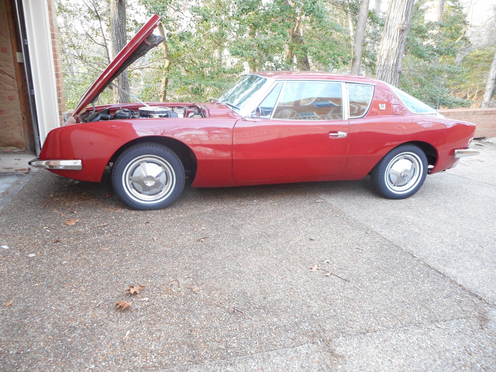 Studebaker-Avanti-1964-Coupe
