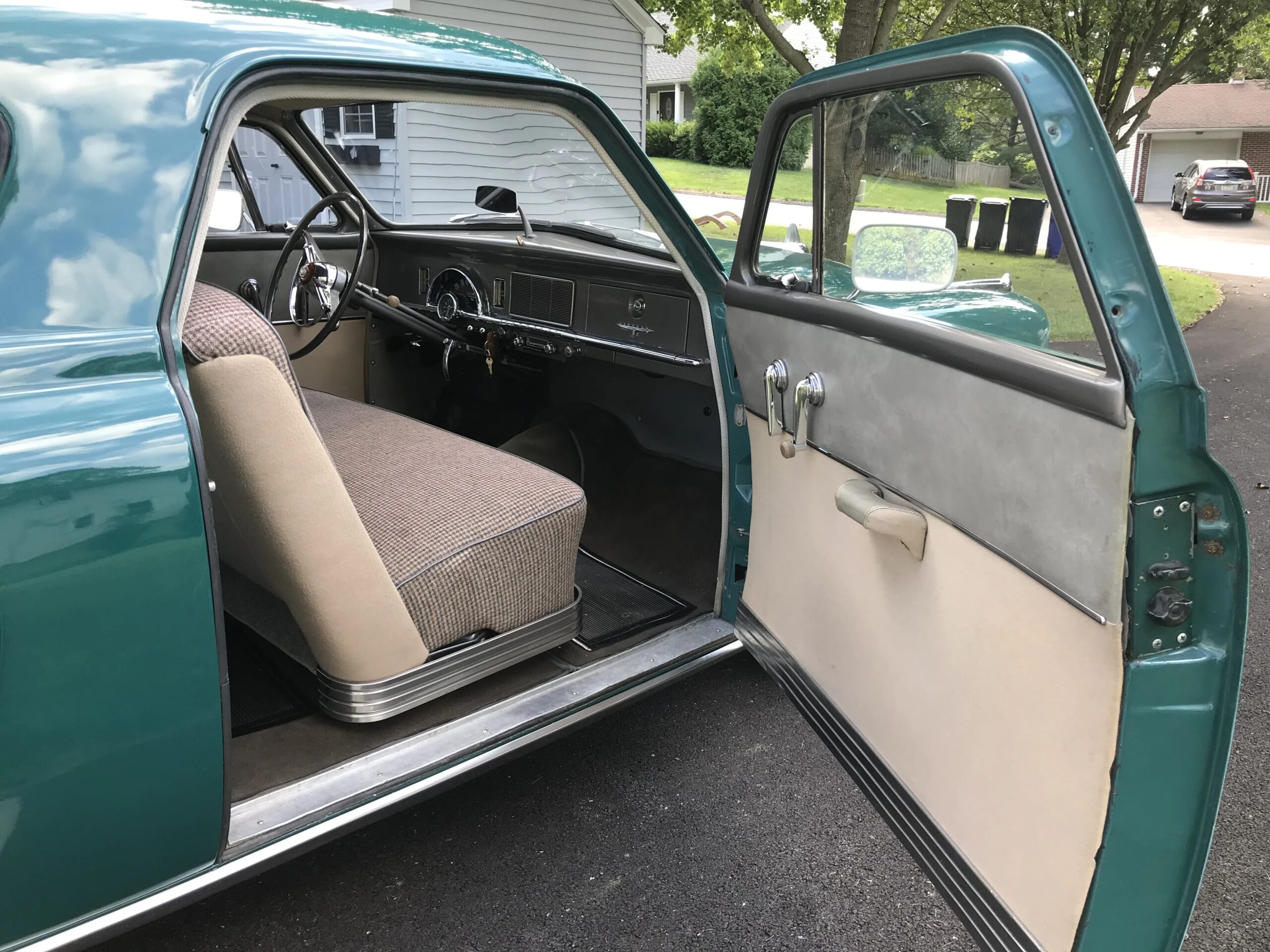 Studebaker-Champion-1950-Green-Brown-9